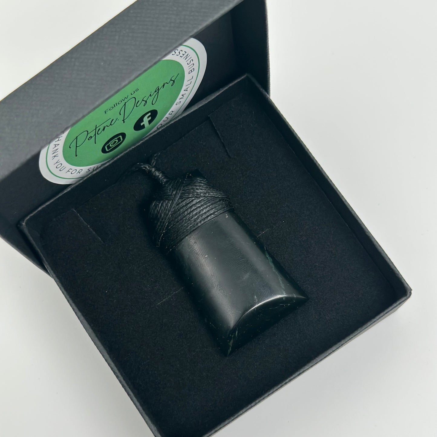 Pounamu Toki 11