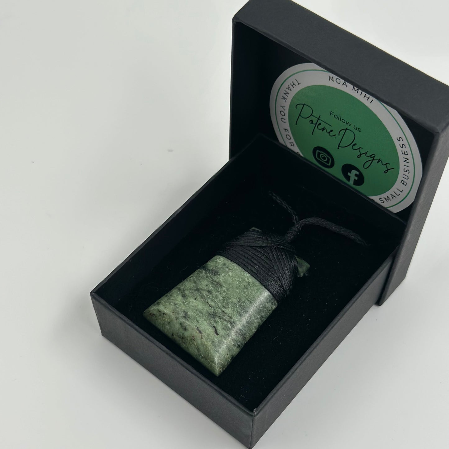 Pounamu Toki 6