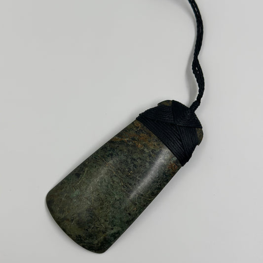 Pounamu Toki 12