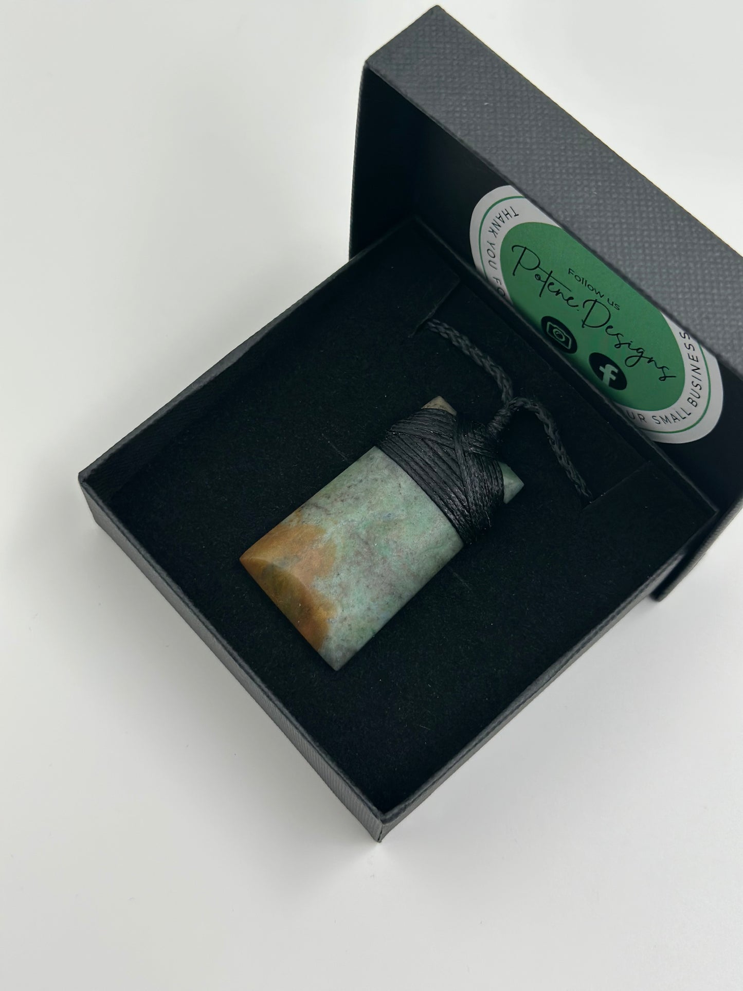 Pounamu Toki 10