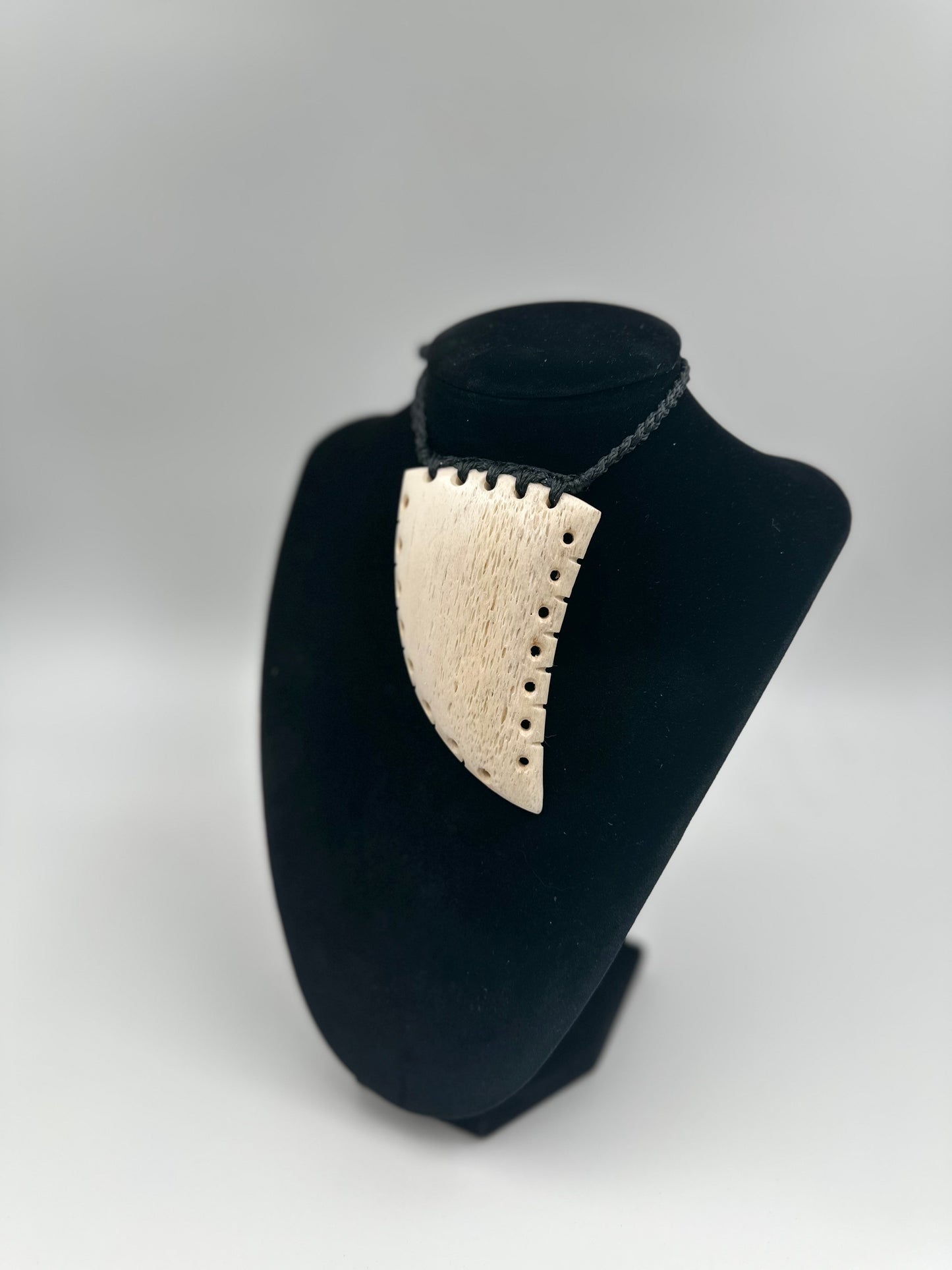Whale Bone Niho 2