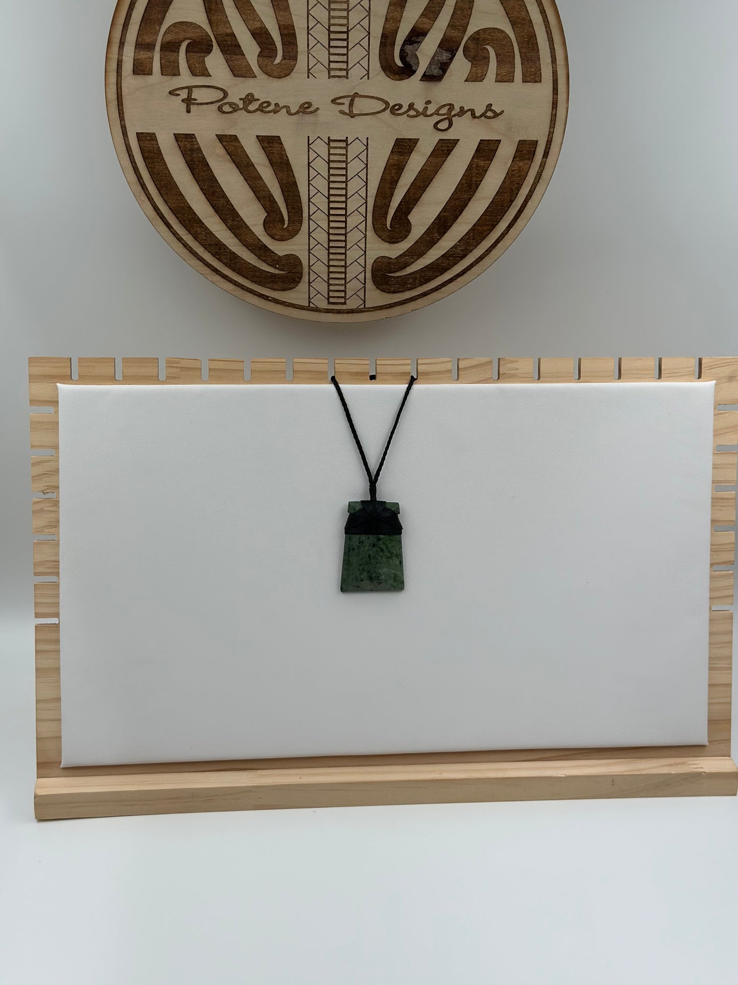 Pounamu Toki 87