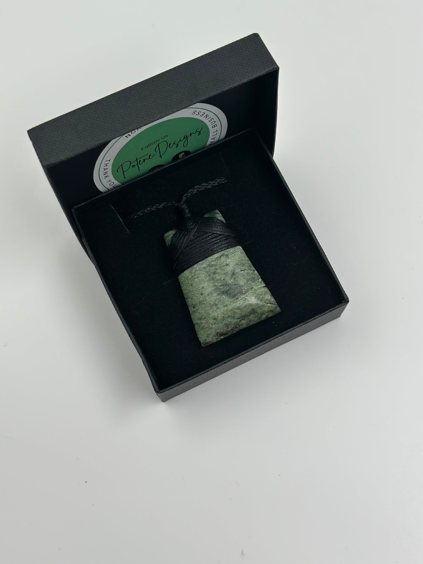 Pounamu Toki 9