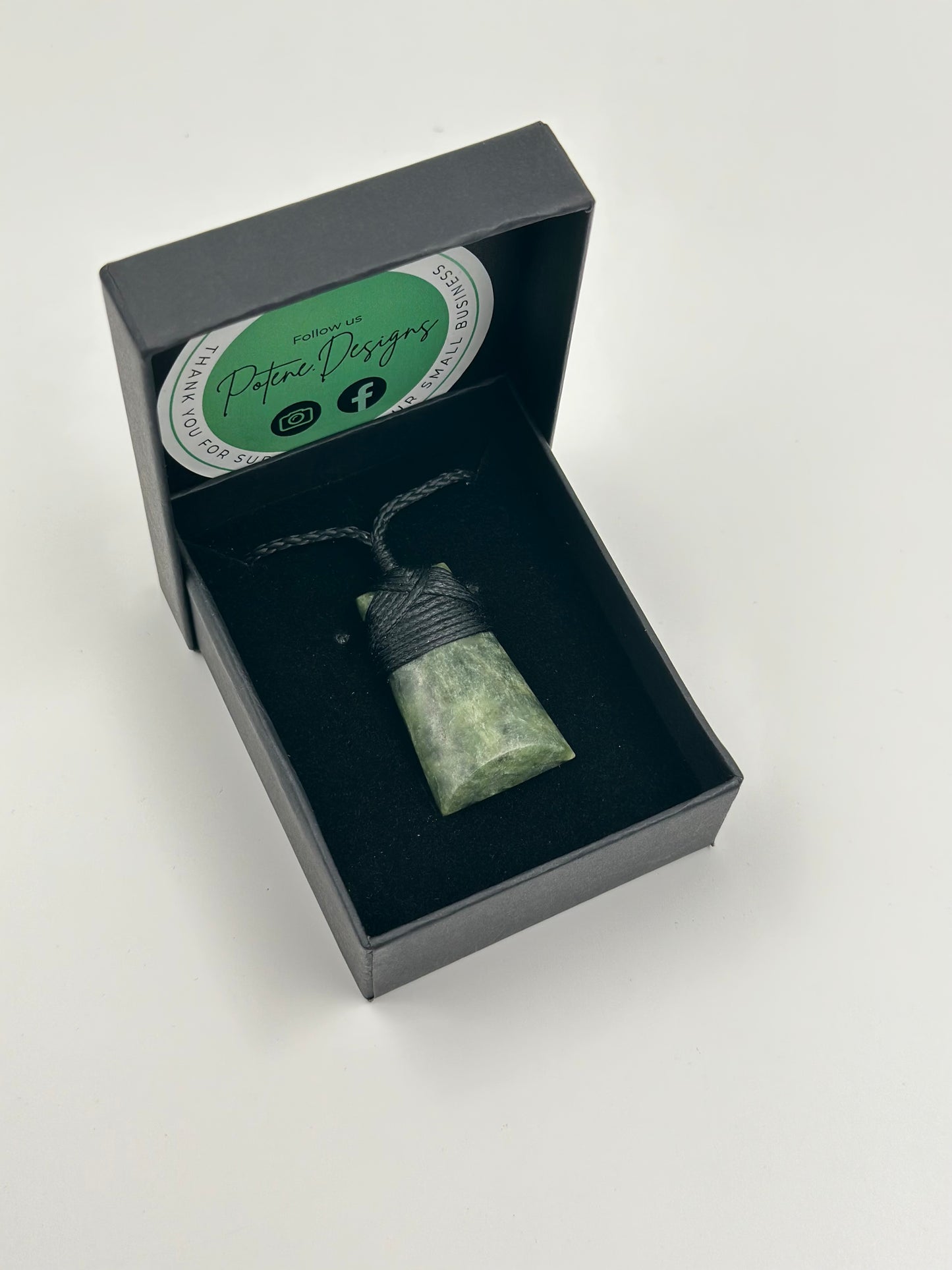 Pounamu Toki 1