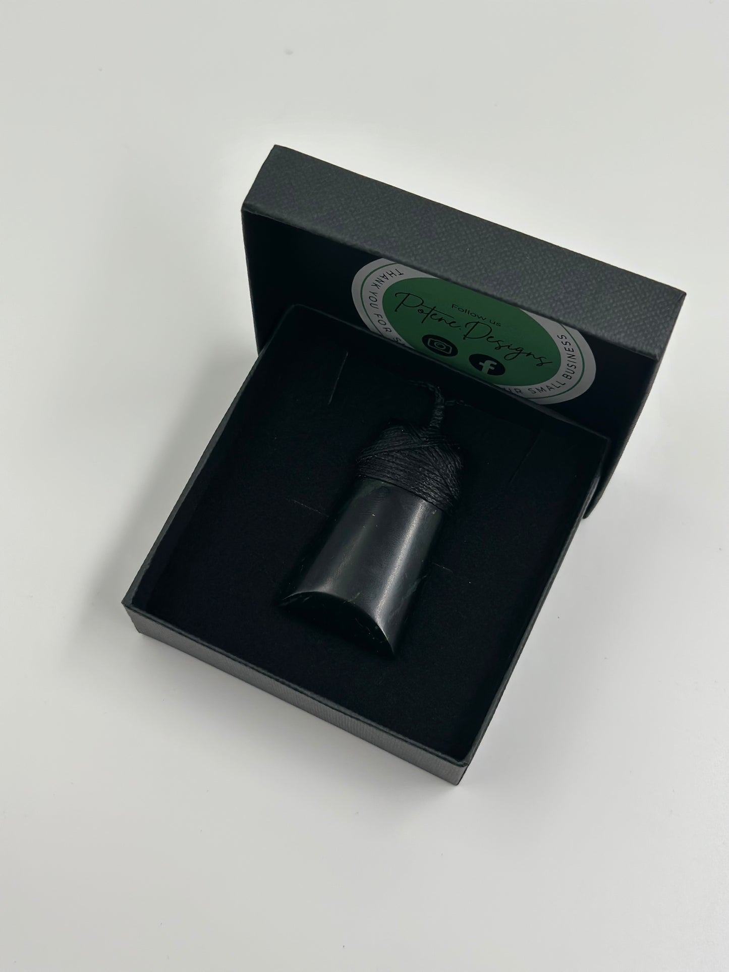 Pounamu Toki 11
