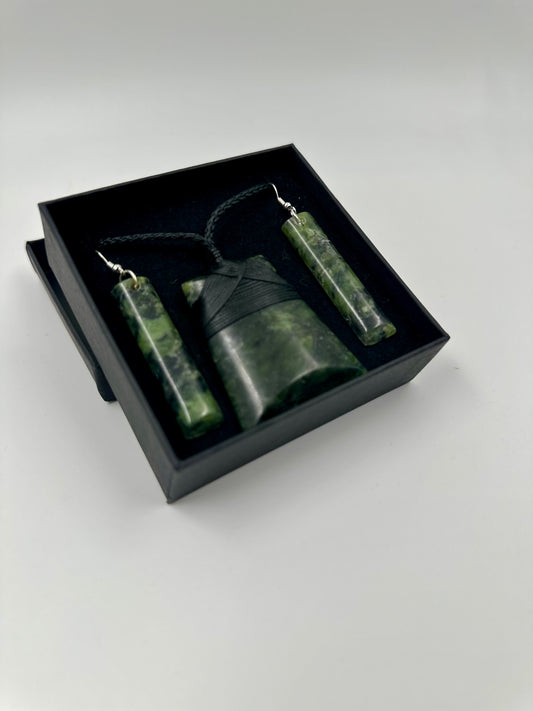 Pounamu Toki Set 4