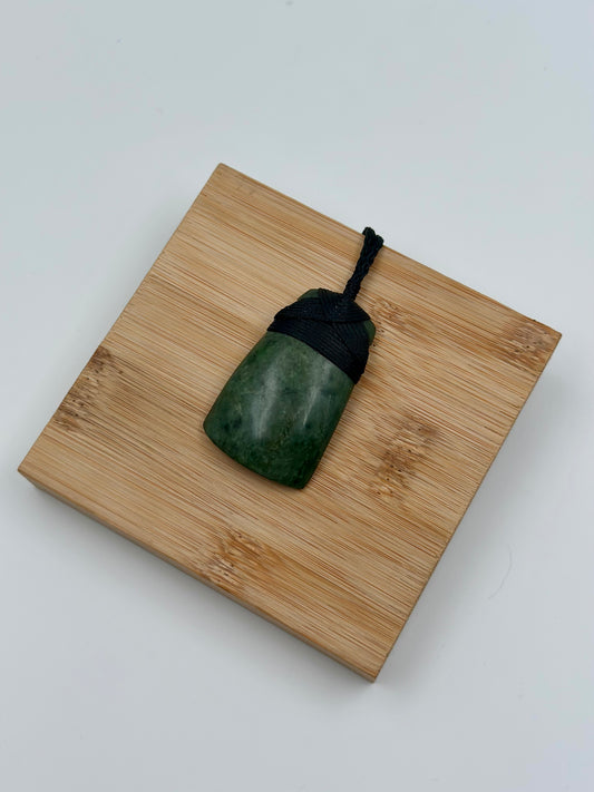 Pounamu Toki 74