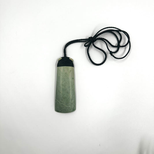 Pounamu Toki 2