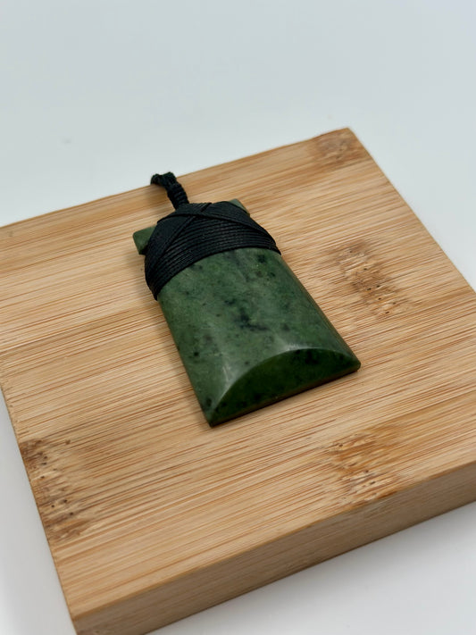 Pounamu Toki 73