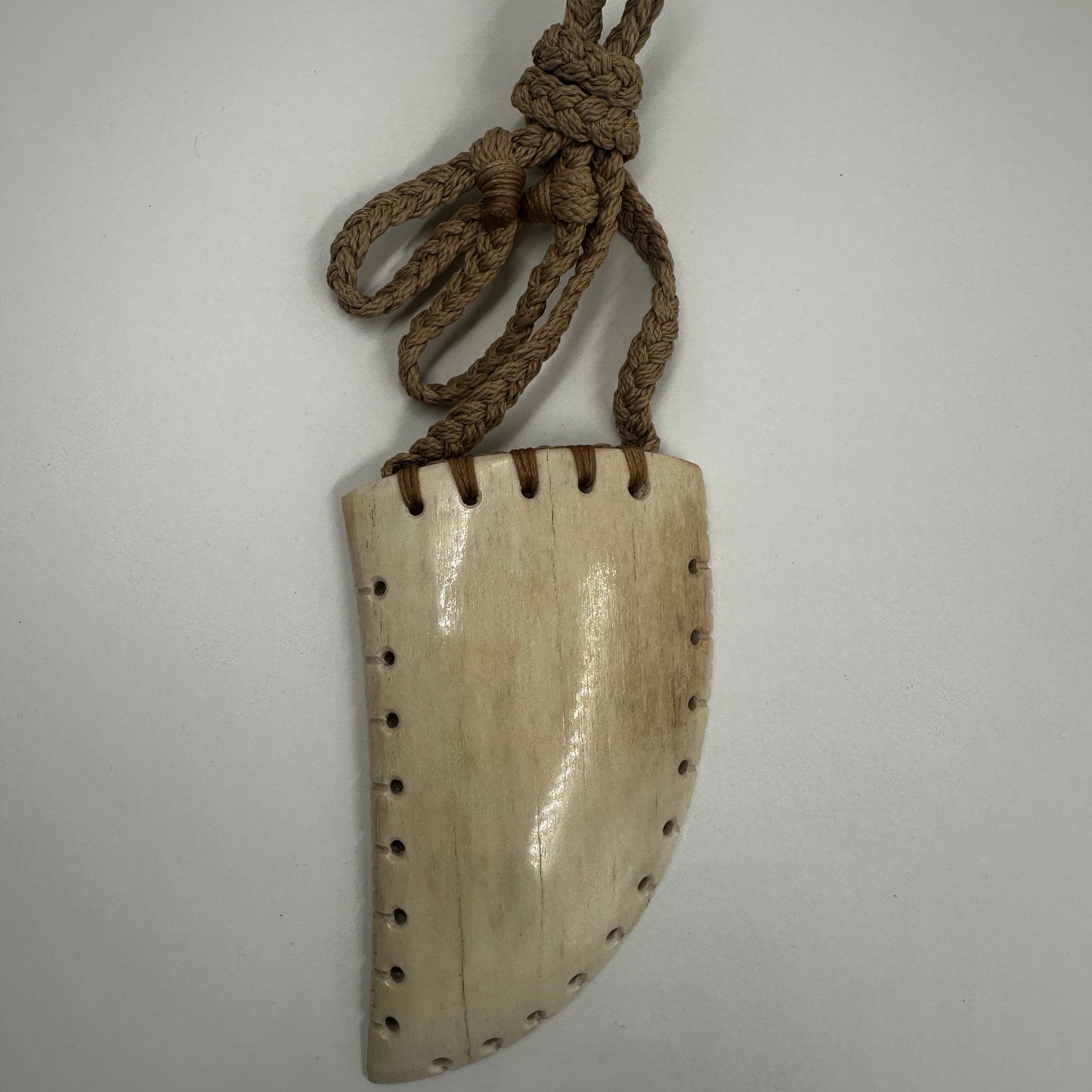Whale Bone Niho