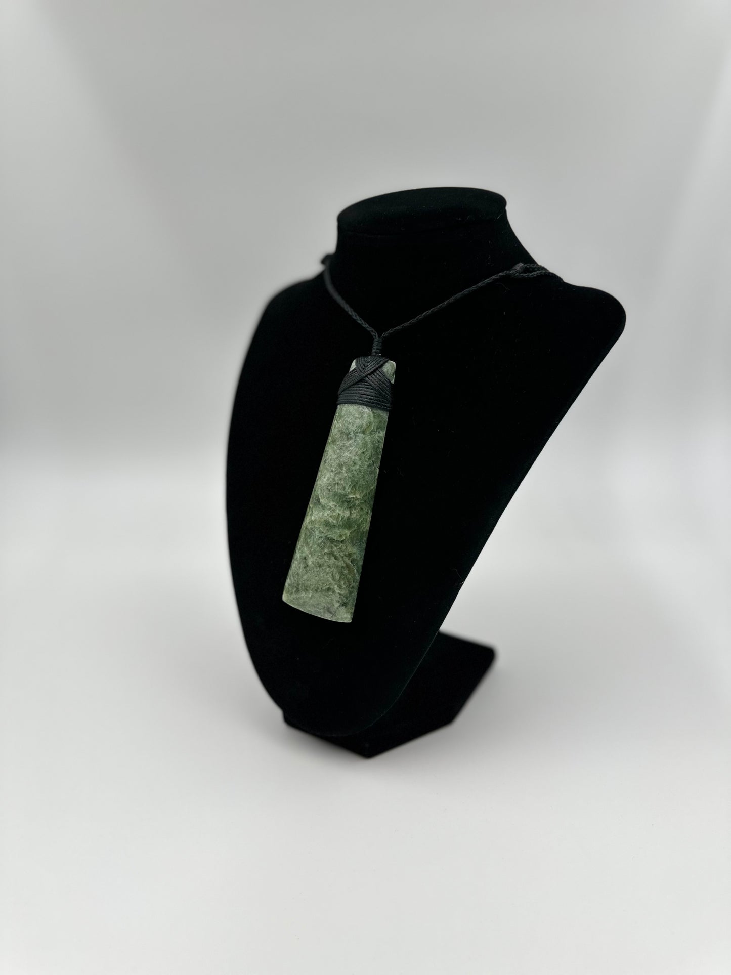 Pounamu Toki 47