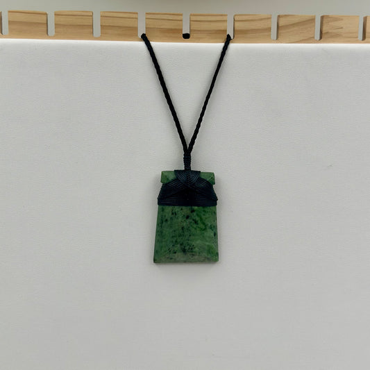 Pounamu Toki 87