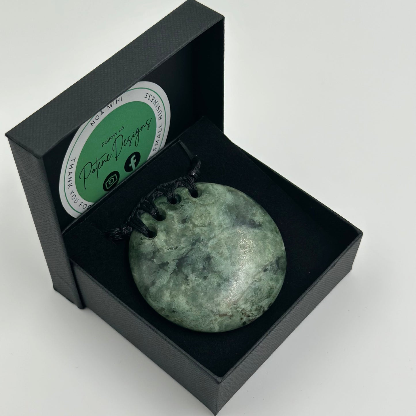 Pounamu Porowhita 1